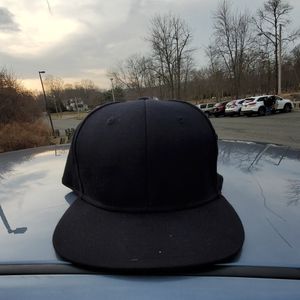 Black Plain Hat